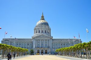 SF City Hall + 5 Tips for Taking Your Kids to a Museum