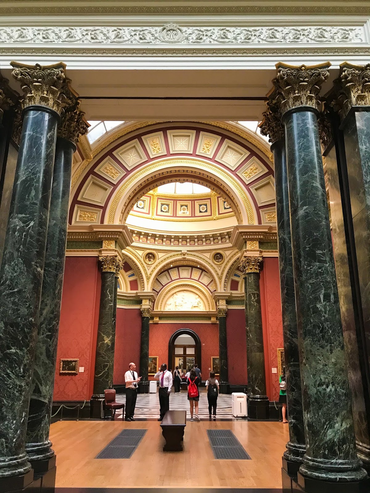 National Gallery in London with kids