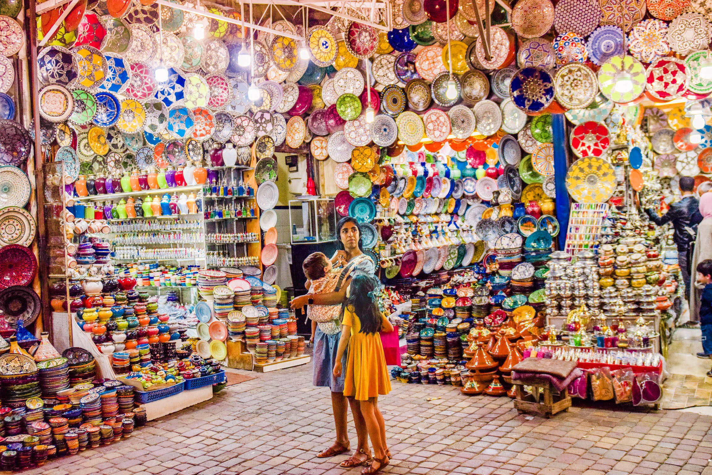 marrakech souks with kids