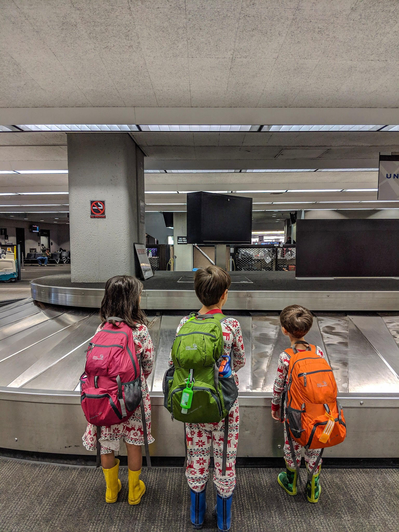 american airlines gate check stroller