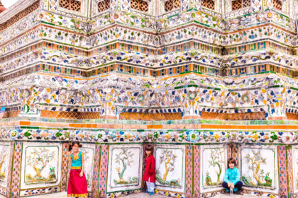 wat arun thailand with kids