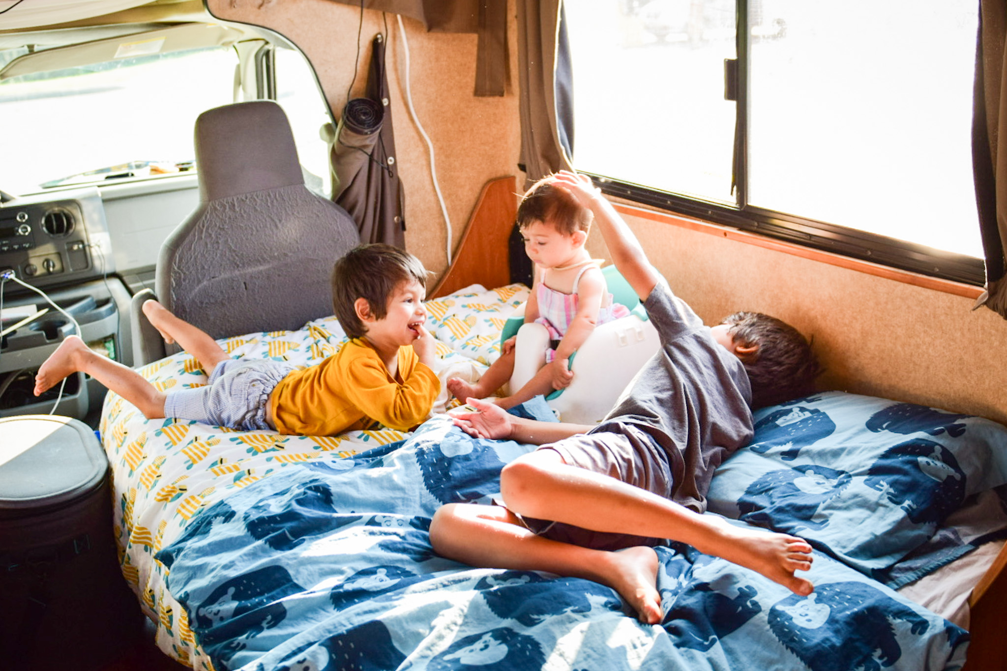 tips for sleeping in an rv with kids