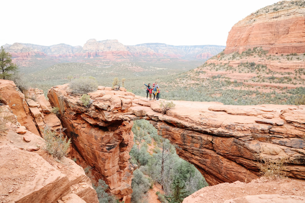 devil's bridge trail with kids easy hikes in sedona