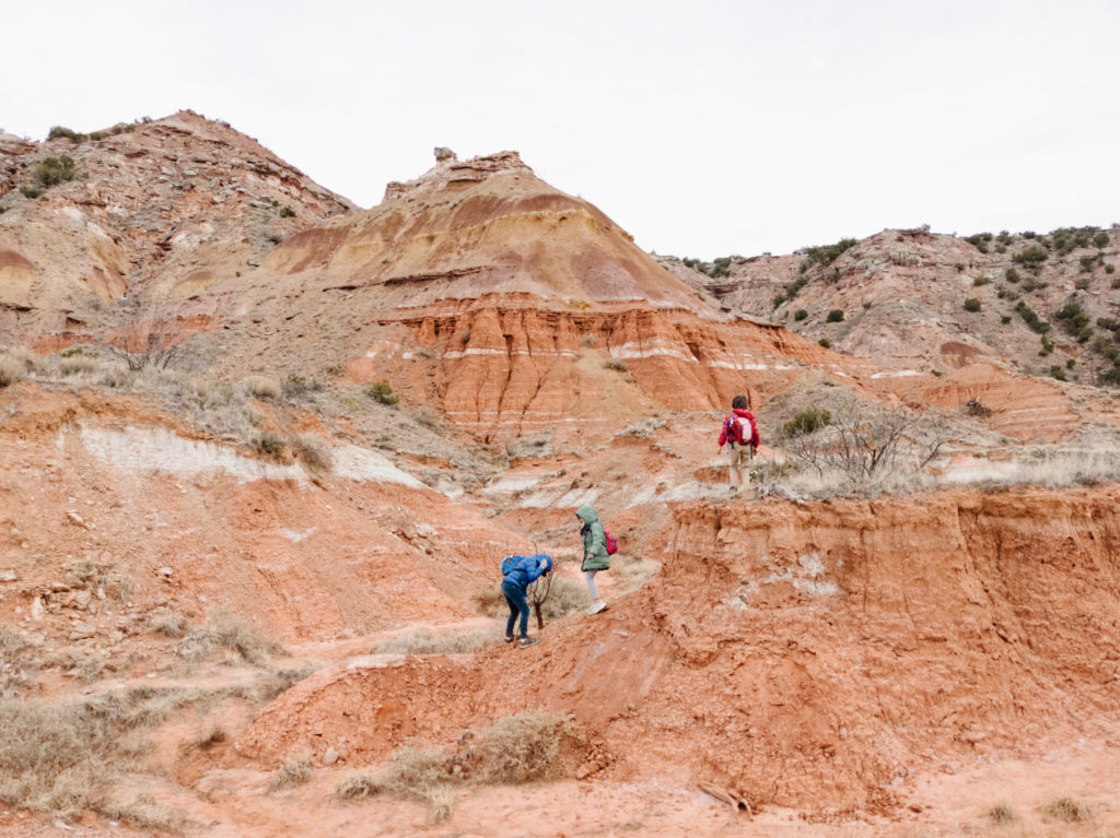 palo duro with kids